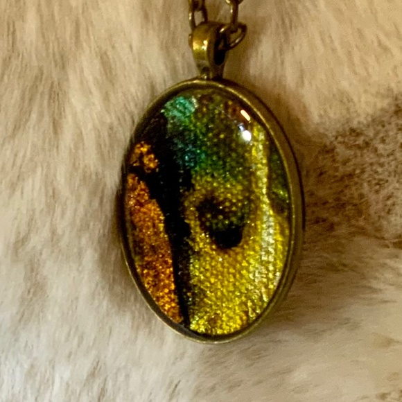 Women’s 2” Bronze Hand-painted Pendant - Picture 5 of 5